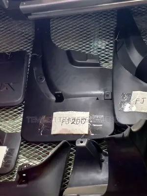 Original Mudflaps Land Cruiser Fj 200 V8