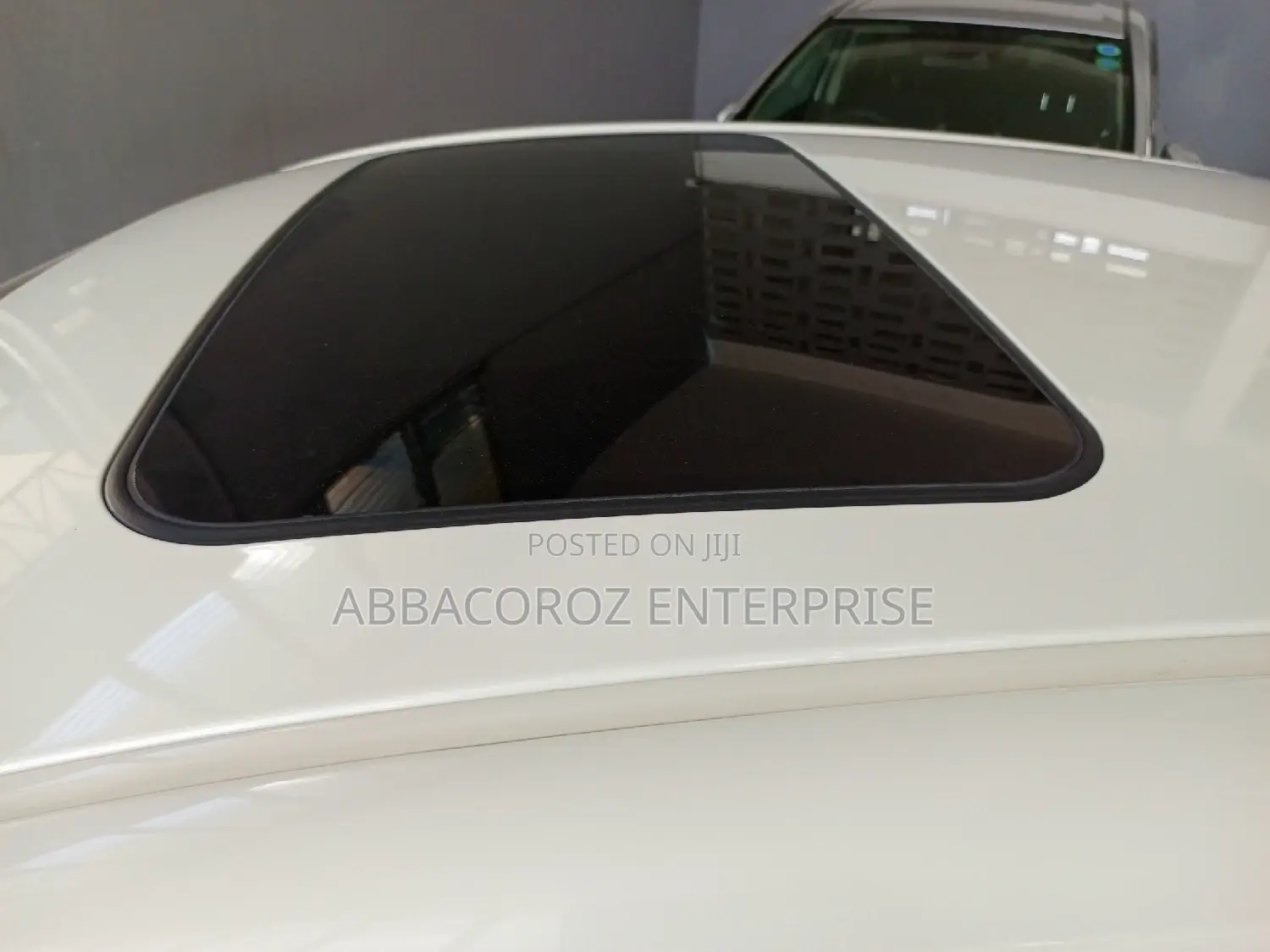 Toyota Crown 2018 Pearl