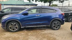Honda Vezel 2018 Blue