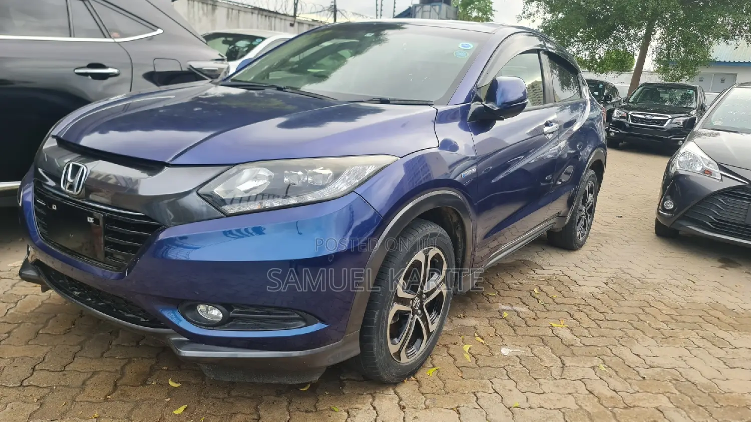 Honda Vezel 2018 Blue