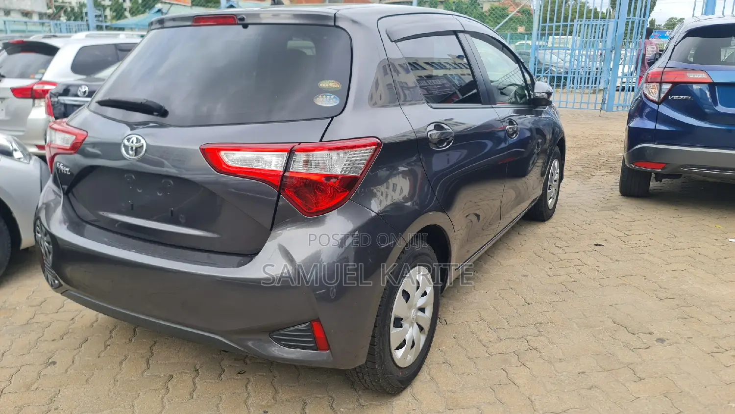 Toyota Vitz 2018 Black