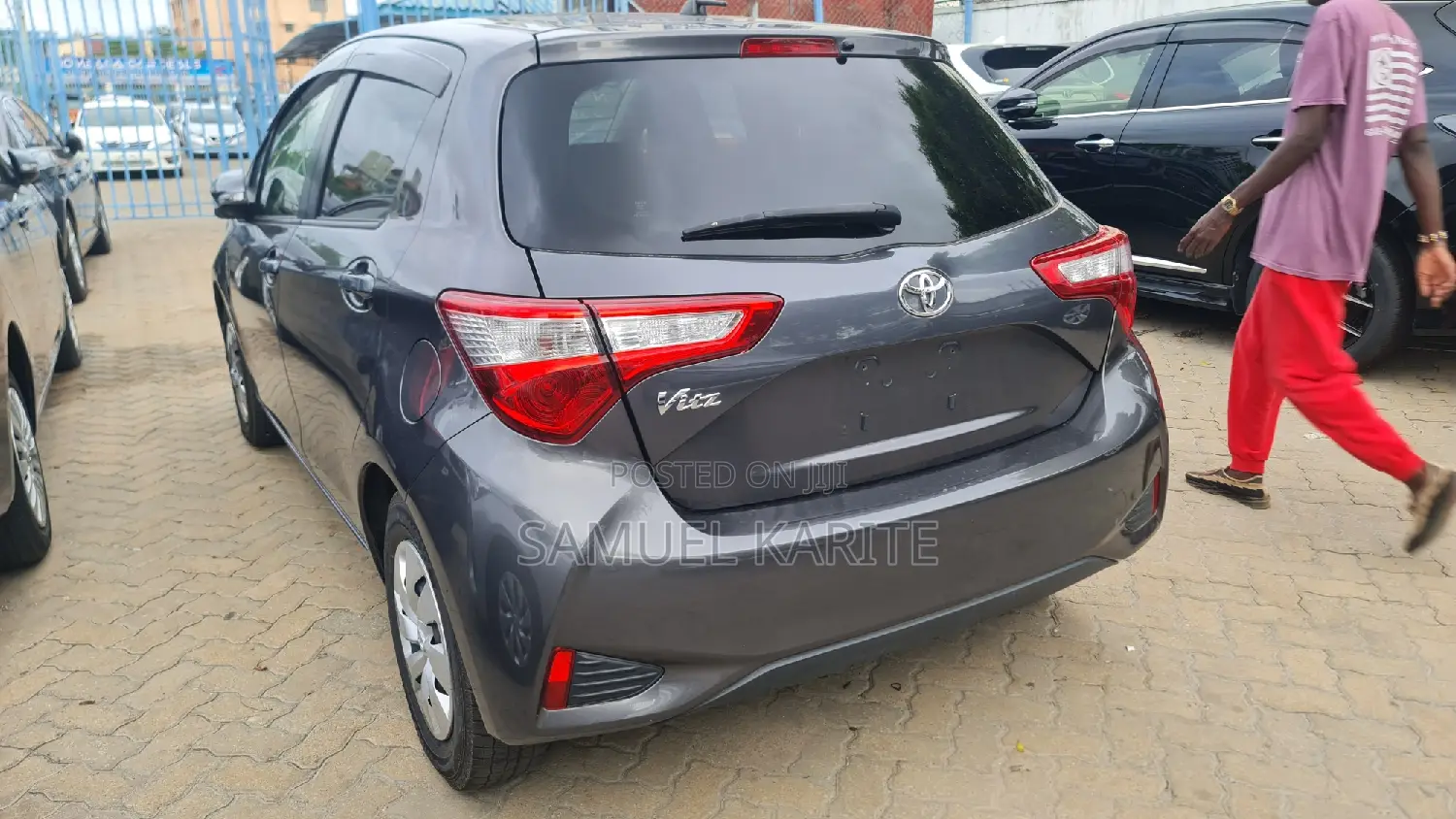 Toyota Vitz 2018 Black