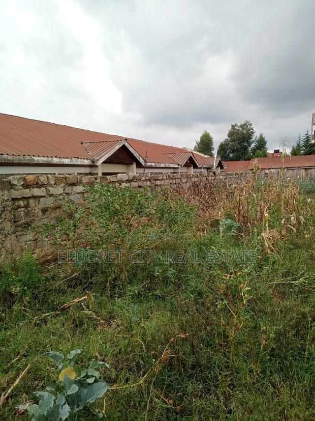 1/4 Plot Kimumu With Title 500metres From Tarmac - thumbnail 2