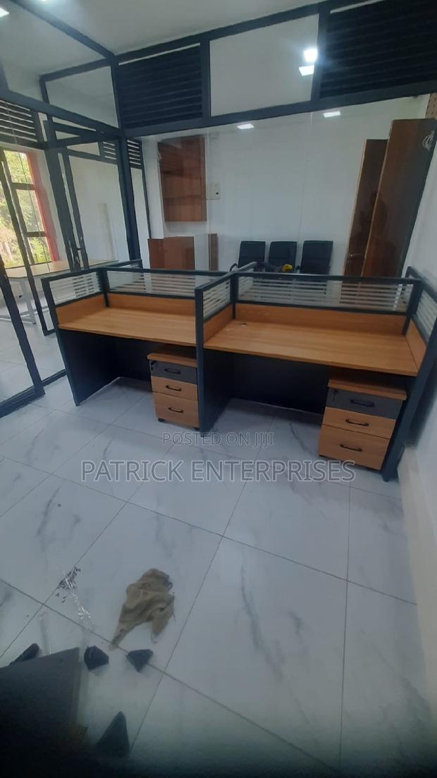 Executive Imported Morden 4 Way Workstation