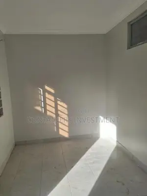 Container Offices- 40ft With 3 Offices and 2 Washrooms