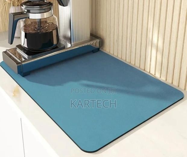 Classy Absorbent Dish Drying Mat