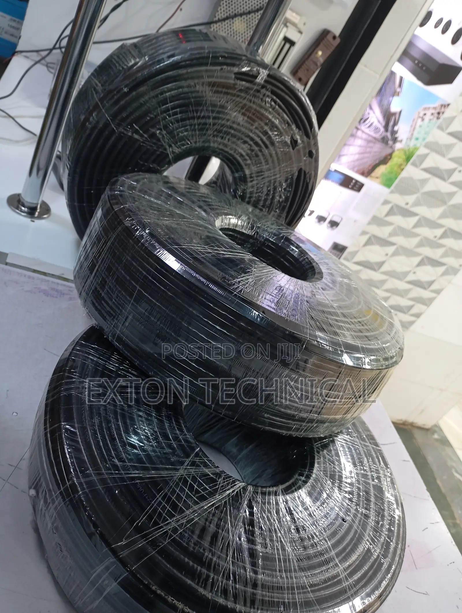 RG 59 Cable for Cameras With Power 100M High Quality