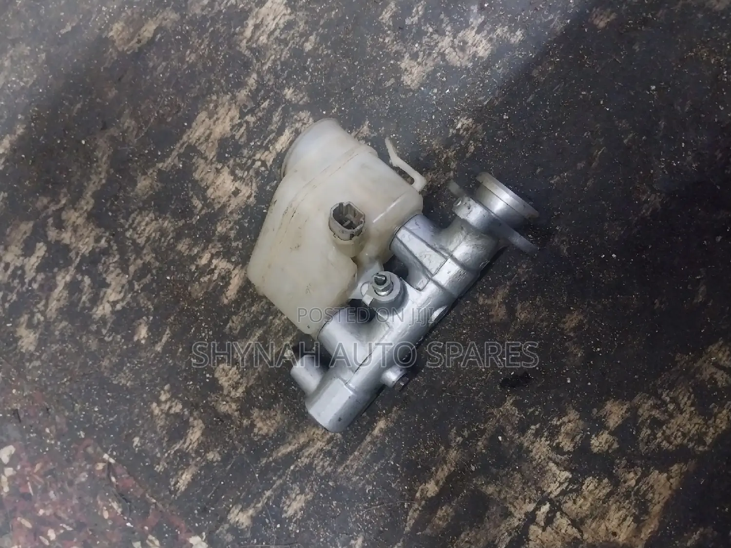 Brake Master Cylinder Toyota 110 and 100