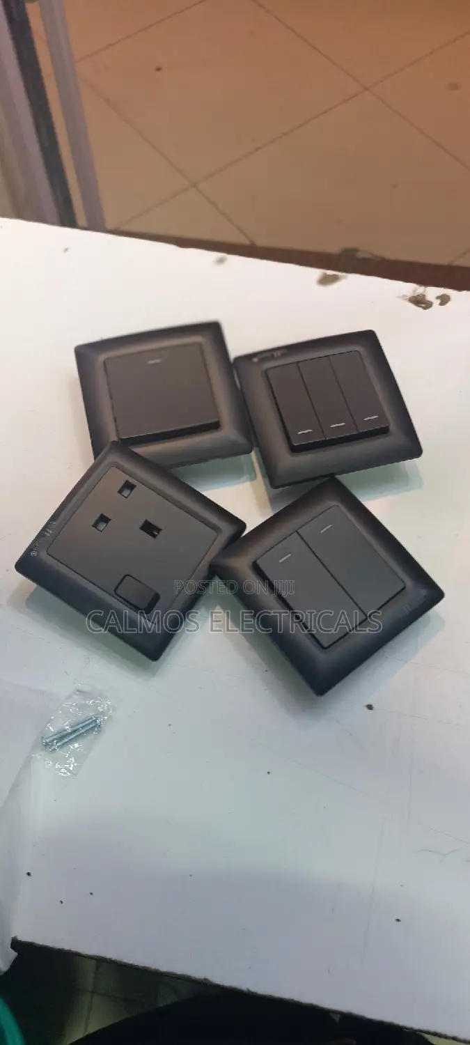 Black Sockets (Velmax)