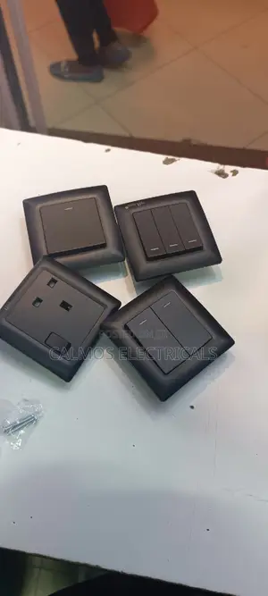 Black Sockets (Velmax)