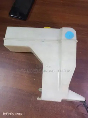 Nissan Extrail Nt 30 Coolant Bottle