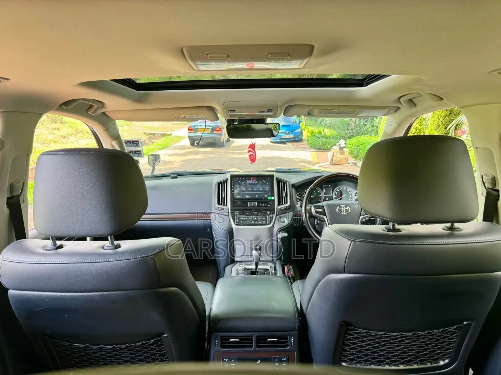 Toyota Land Cruiser 2016 Black