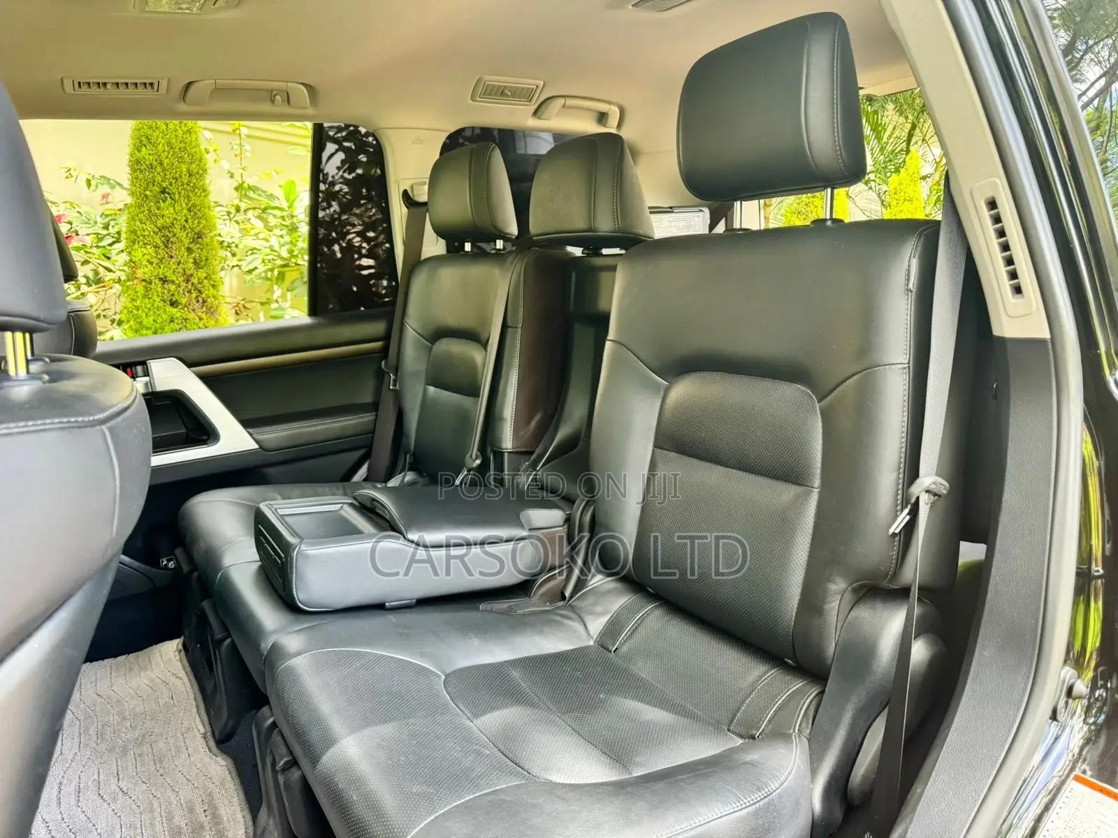 Toyota Land Cruiser 2016 Black