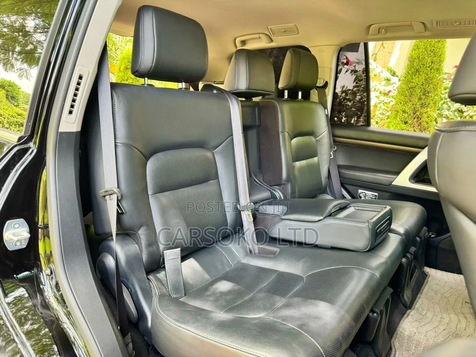 Toyota Land Cruiser 2016 Black