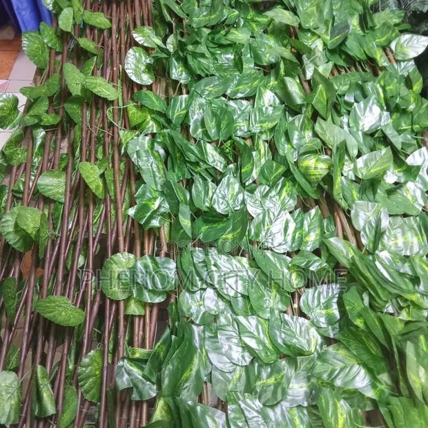 Expandable Artificial Green Fence - thumbnail 2