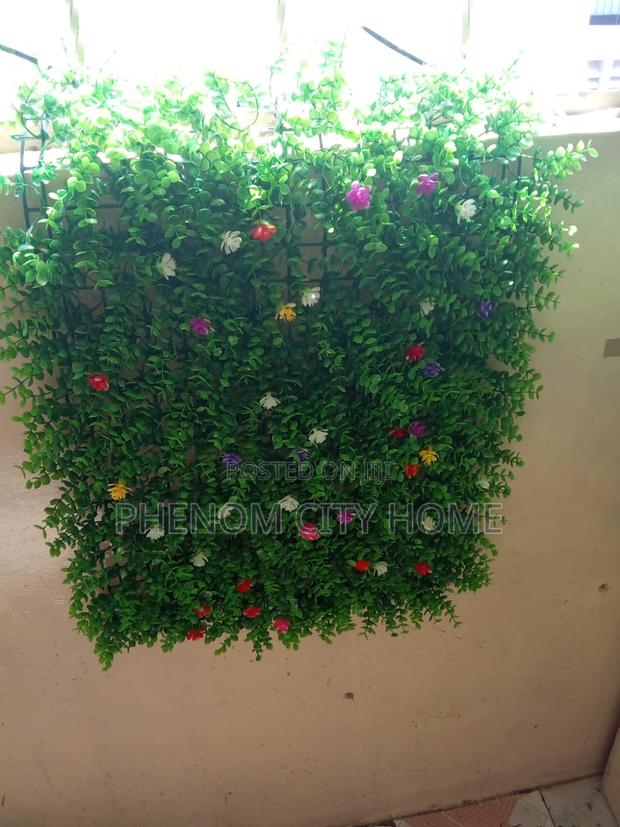 Gloral Wall Edges Panels