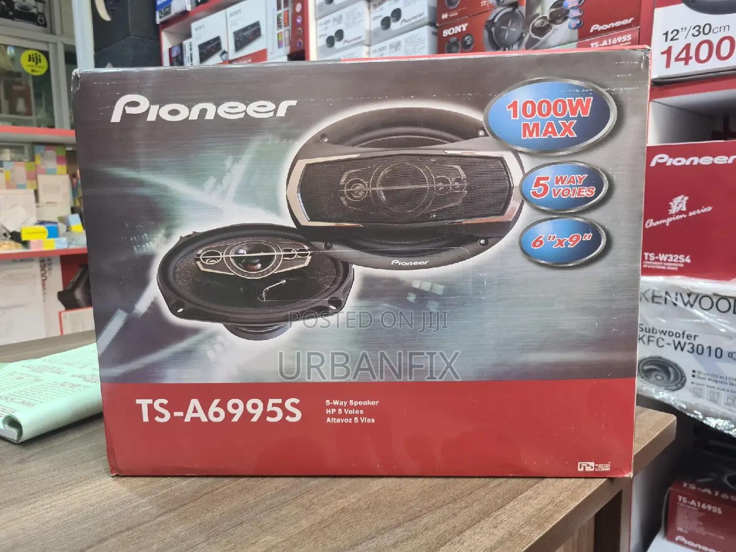 Pioneer 1000 Watts 6 by 9 Oval Midrange Speakers - A Pair