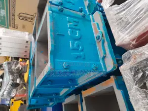 Concrete Cube Moulds (Cast Iron)