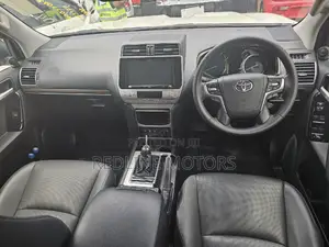 Toyota Land Cruiser Prado 2.8 2019 White