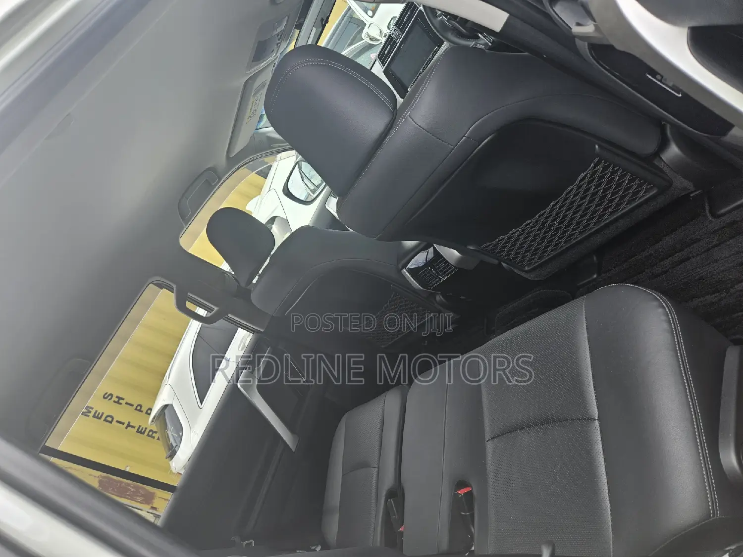 Toyota Land Cruiser Prado 2.8 2019 White