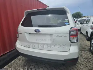 Subaru Forester 2.0XT Premium AWD 2017 Beige