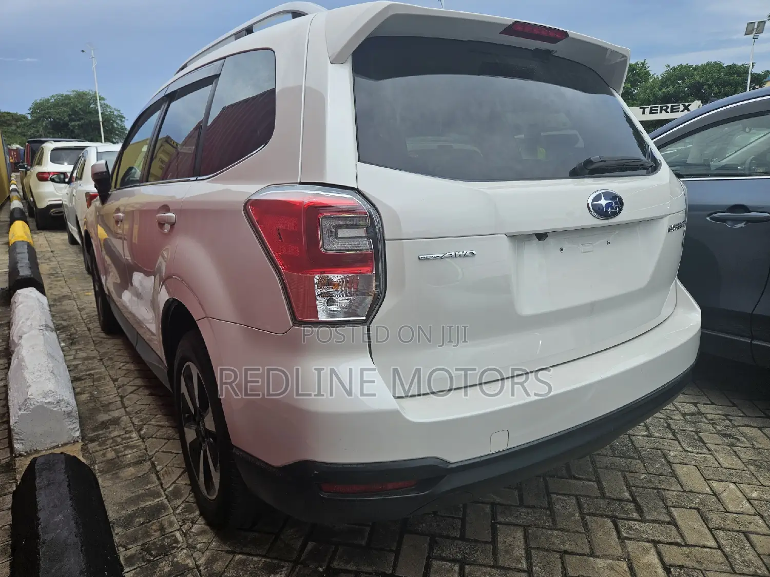Subaru Forester 2.0XT Premium AWD 2017 Beige