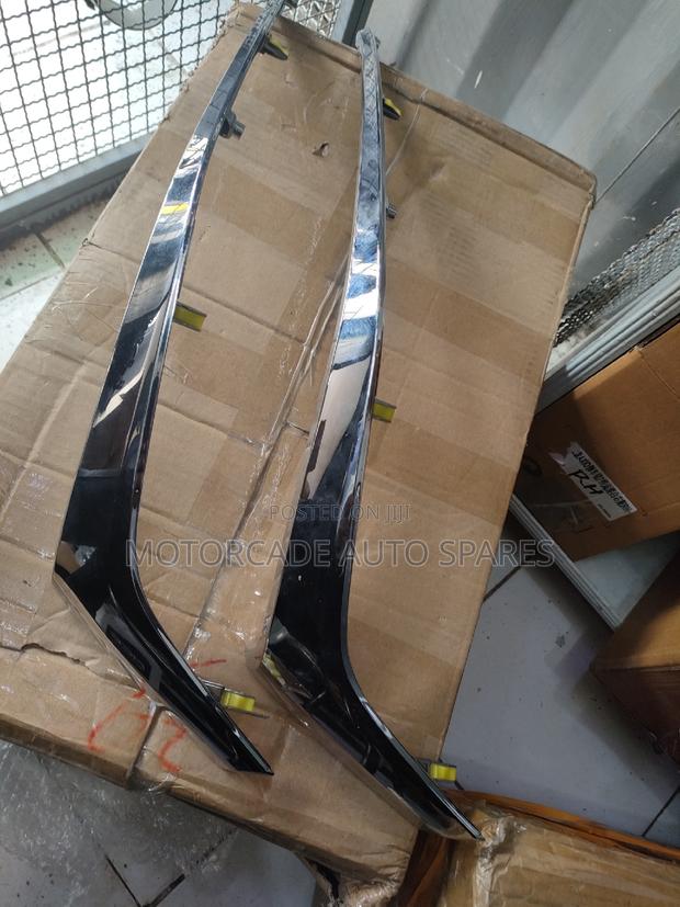 Mazda Demio 2015/2016 Grille Chrome - main view