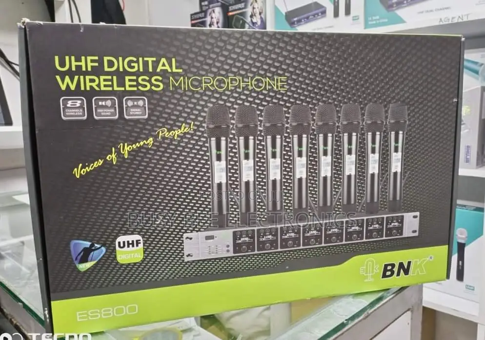 8 in 1 Es 800 Wireless Microphone