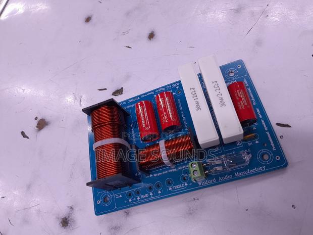 Internal 2 Way Crossover Winford 400 Watts
