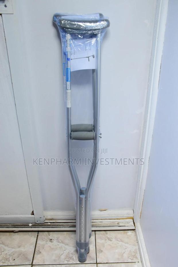 Axilliary Crutches (Underarm Crutches) Pair