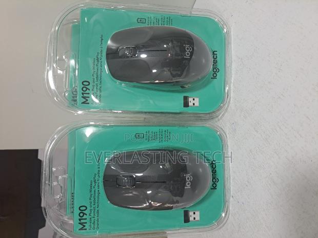 Logitech Wireless Mouse Full Size M190 - Blue - main view