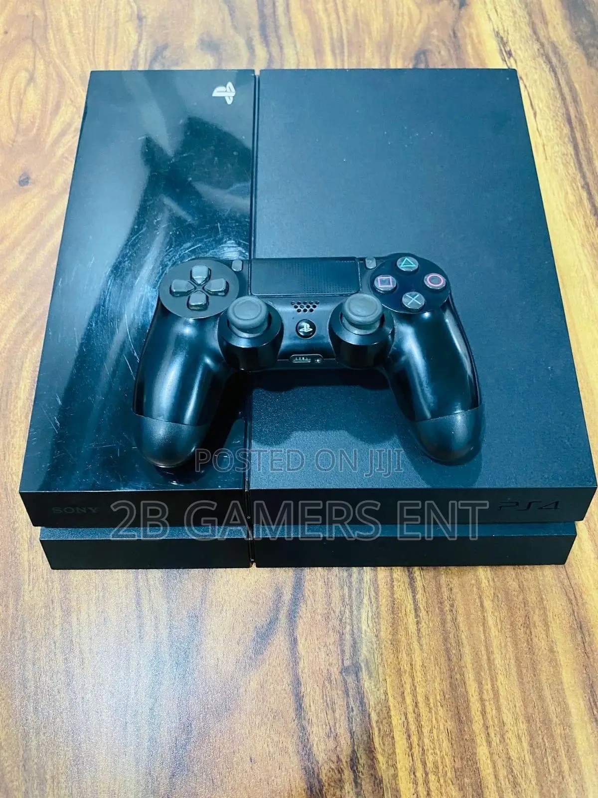 Play Station 4 Standard, 20 Games