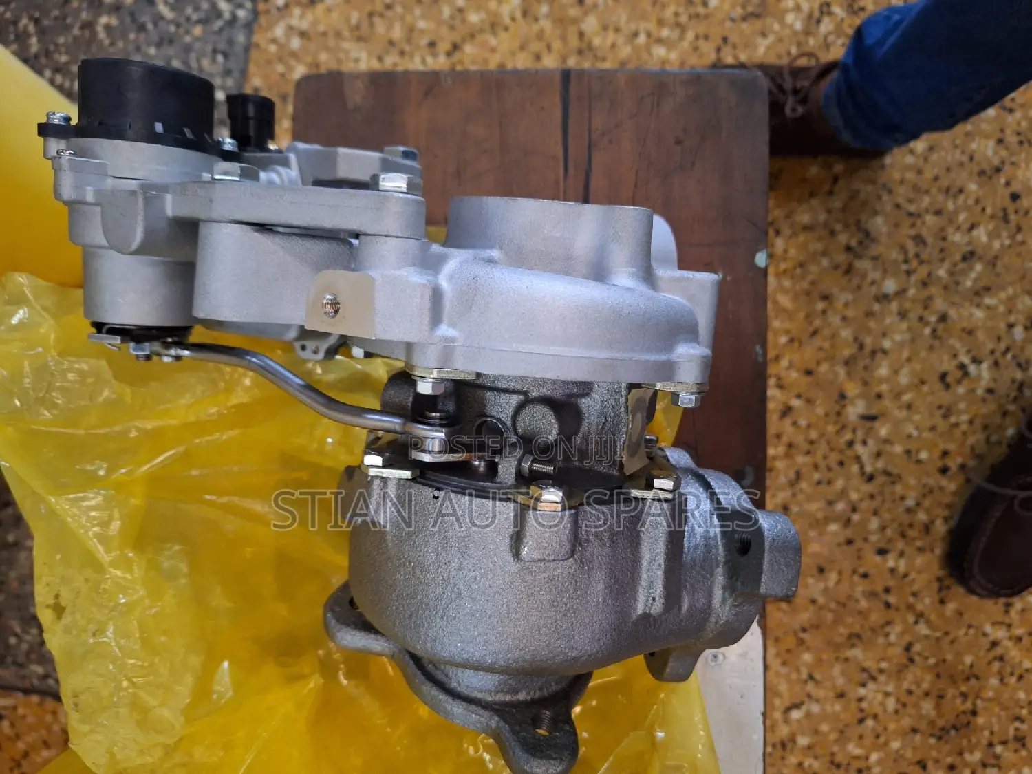 Landcruiser V8 1vd Engine Turbocharger Right and Left Side
