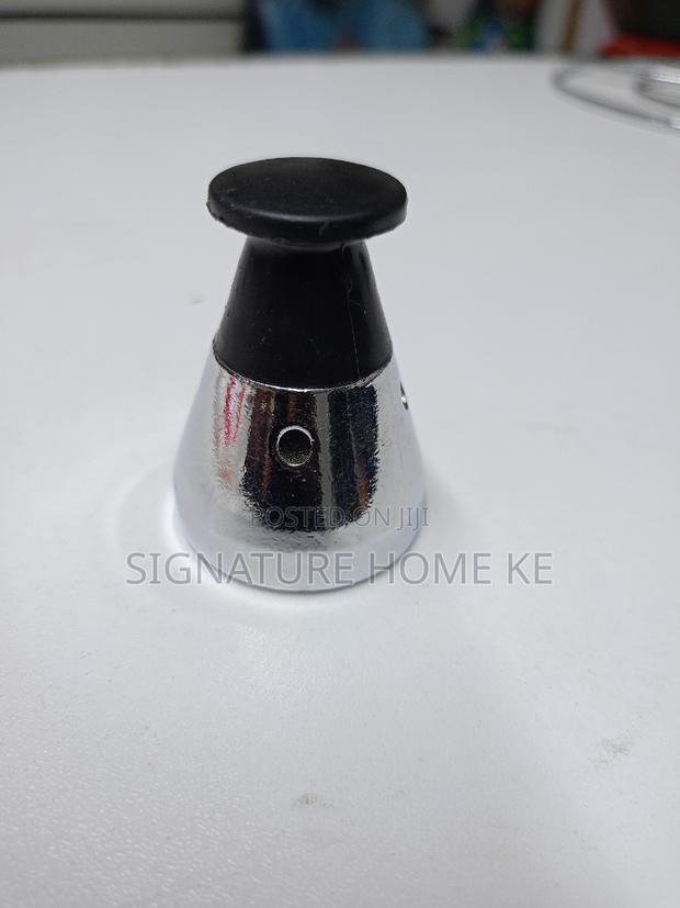 Pressure Cooker Weight