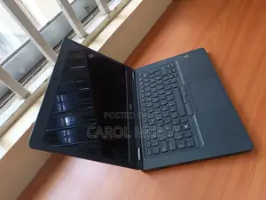 New Laptop Dell Latitude 7390 8GB Intel Core I5 SSD 256GB