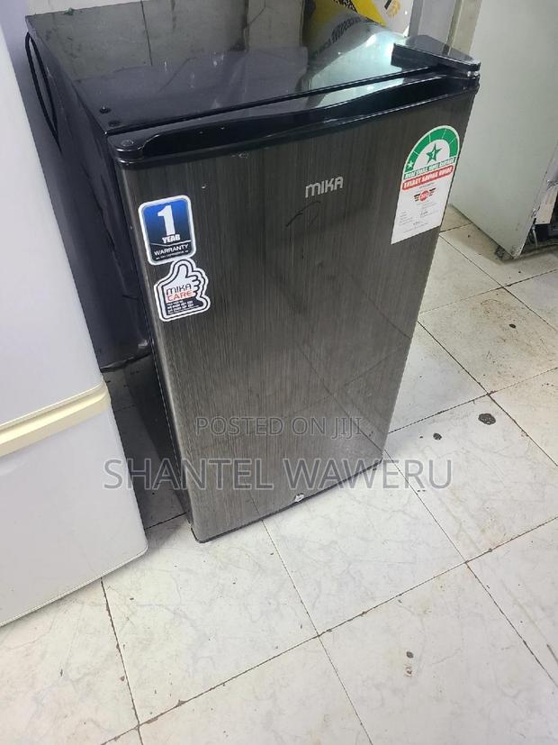Single Door Fridge 90 Litres - thumbnail 3