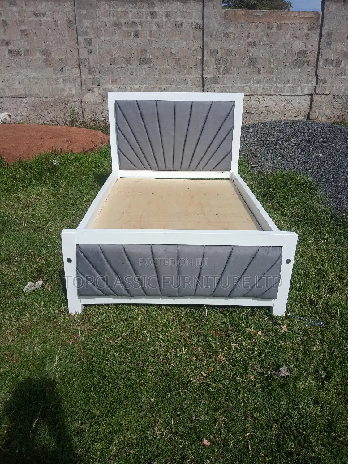 Bed's Bed's 4×6