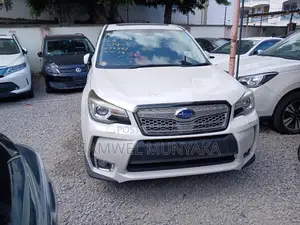 Subaru Forester 2.0XT Premium AWD 2017 Pearl