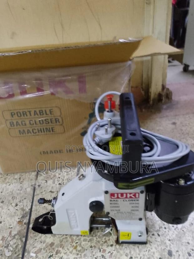 Commercial Bag Closer Juki - thumbnail 2