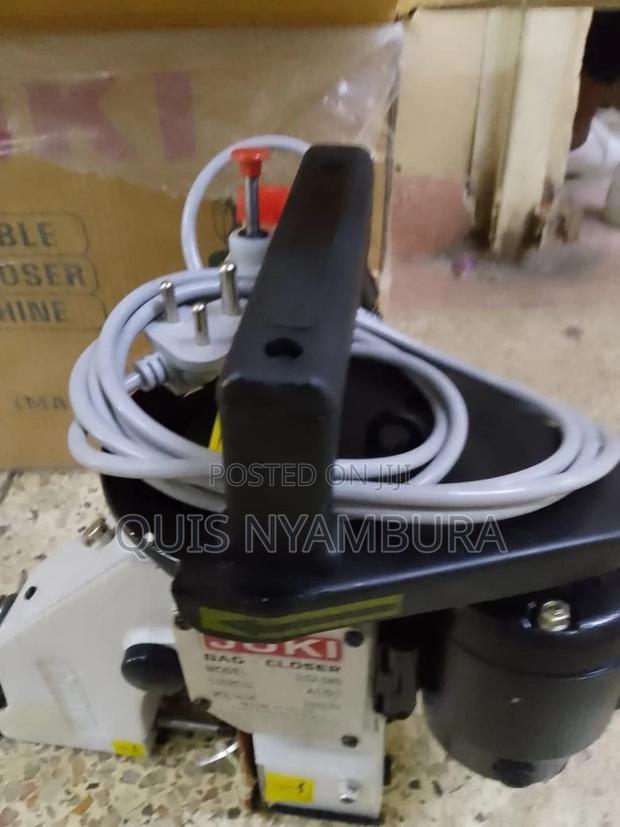 Portable Bag Closer/Sack Sealer Juki - main view