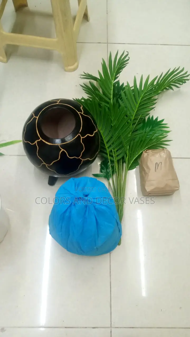 Calabash, Palm Tree and Pebble Stones
