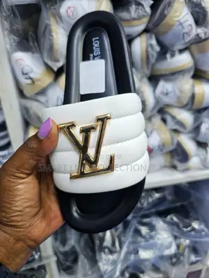 Fashion LV Slides
