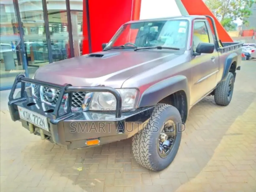 Nissan Patrol 2016 Gray