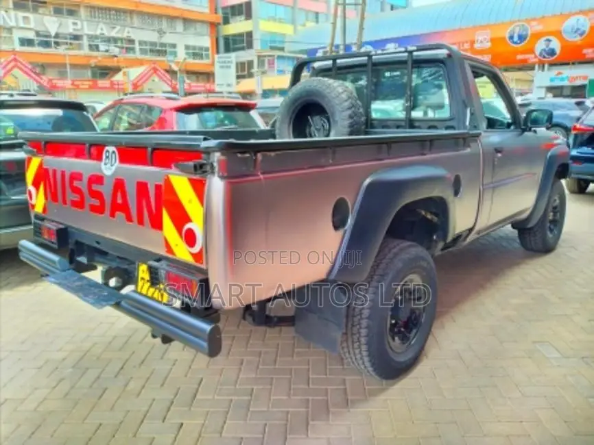Nissan Patrol 2016 Gray
