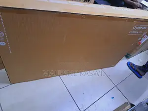 Samsung 55′′ 55CU7000 Smart UHD LED