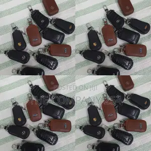 Ford, Lexus, Mitsubishi, Porsche Mercedes 
Car Keys Holder