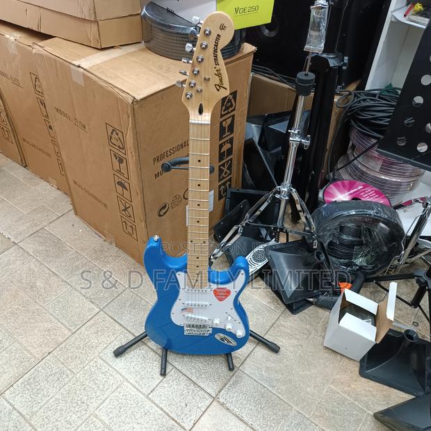 Fender Rythmn Good Guitar - main view