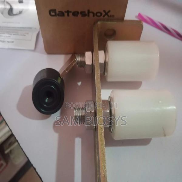 Heavy Duty Sliding Gate Wheel Per Piece - thumbnail 2