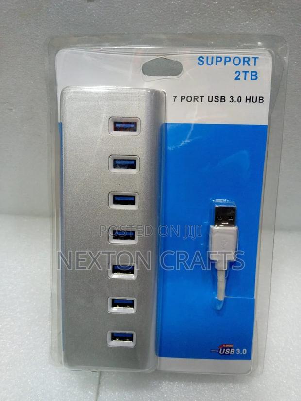 7 Port USB 3.0 Metal Hub - main view