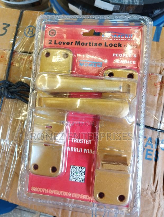 Fly Globe Lock With Knob - main view